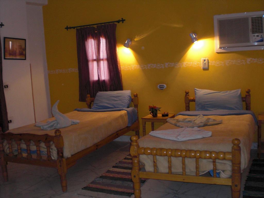 El Fayrouz Hotel Luksor Zewnętrze zdjęcie